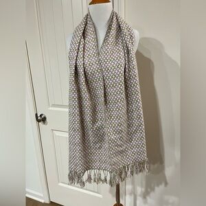 Elegant Patterned cashmere Scarf with Fringe made in Scotland
